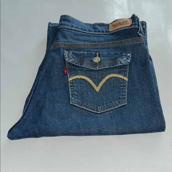 Levi’s Bermuda Shorts Mid Rise Size 10 - Picture 3 of 16